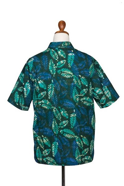 Alternate image for Mens Short-Sleeved Green Cotton Batik Shirt from Bali Green Leaf Shadows