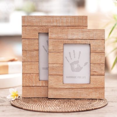 Alternate image for 4x6 and 3x5 Natural Finish Albesia Wood Photo Frames Wood Stripes