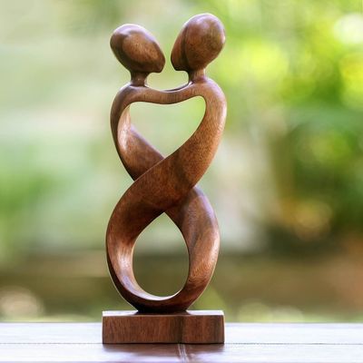 Alternate image for Romantic Wood Sculpture Heart to Heart
