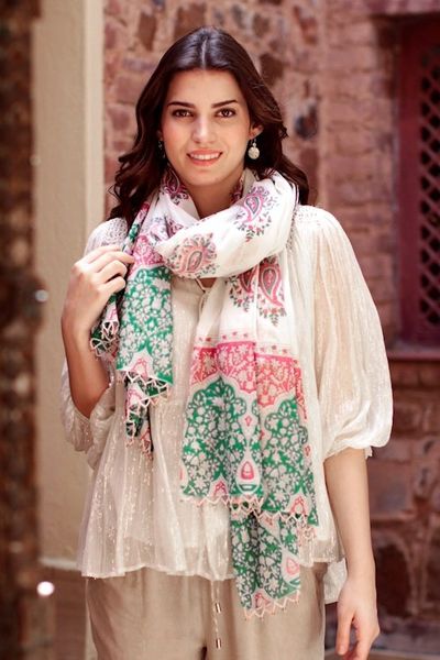 Alternate image for Block-Printed Paisley-Motif Cotton Shawl Contrasting Paisley