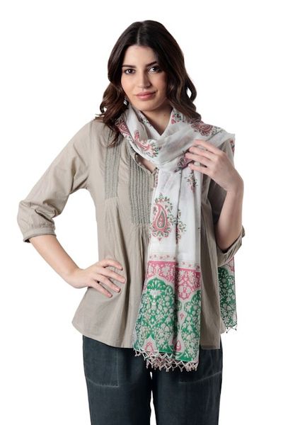 Alternate image for Block-Printed Paisley-Motif Cotton Shawl Contrasting Paisley