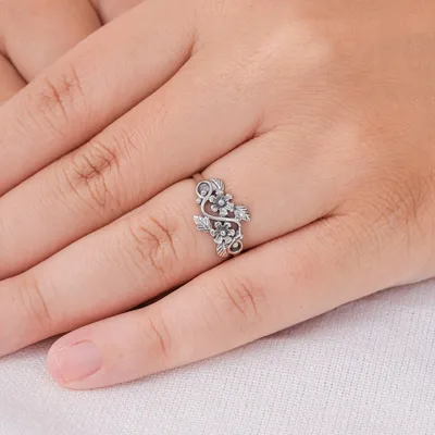 Alternate image for Flower and Leaf Sterling Silver Band Ring from Thailand Siam Bouquet