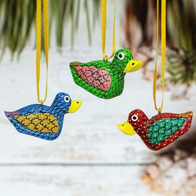 Alternate image for Painted Wood Alebrije Duck Ornaments Set of 5 from Mexico Sweet Ducks
