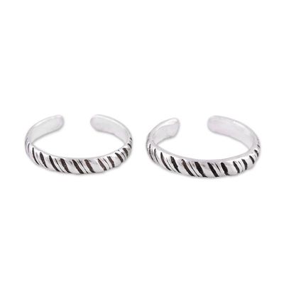 Alternate image for Sterling Silver Toe Rings with Tiger Stripe Design Pair Uncaged
