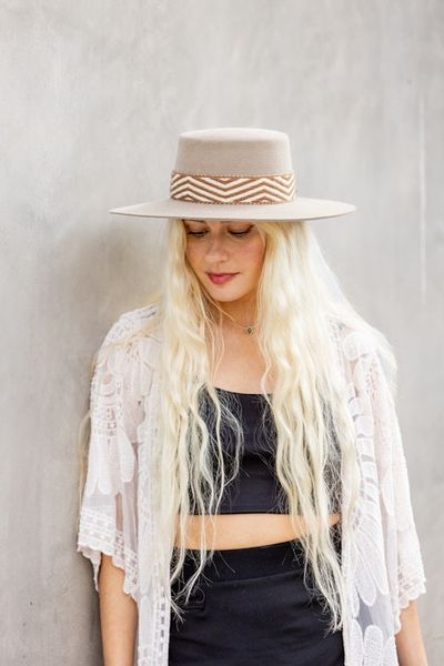 Alternate image for Spanish Beige - Surrender Band