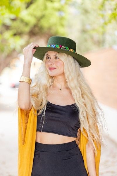 Alternate image for Spanish Hunter Green - Flourish Band