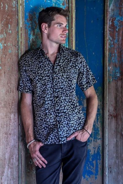 Alternate image for Mens Green and Black Short Sleeves Cotton Batik Shirt Borneo Slate