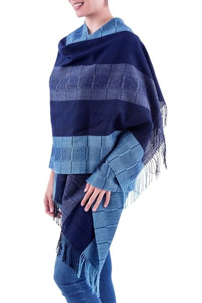 Alternate image for Alpaca Wool Patterned Shawl Huancayo Blues
