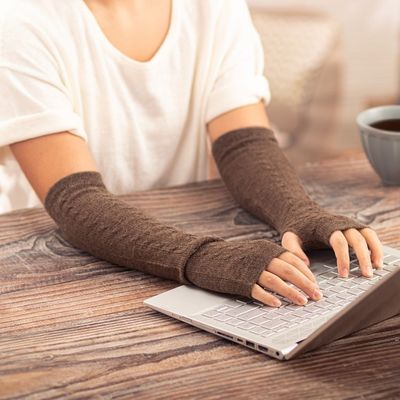 Alternate image for Chestnut Brown 100 Baby Alpaca Cable Knit Fingerless Mitts Luscious Twist in Chestnut
