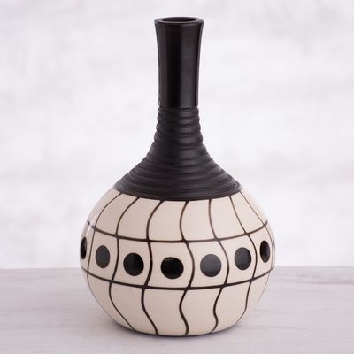 Alternate image for Wave Motif Chulucanas Ceramic Decorative Vase from Peru Chulucanas Waves