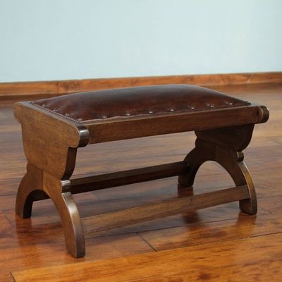 Alternate image for Mohena and leather ottoman Elegance