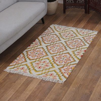 Alternate image for Traditional Floral Handloomed Wool Area Rug from India 3x5 Floral Boom