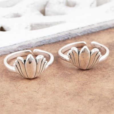 Alternate image for Hand Made Sterling Silver Flower Toe Rings from India Pair Blossom Buddies