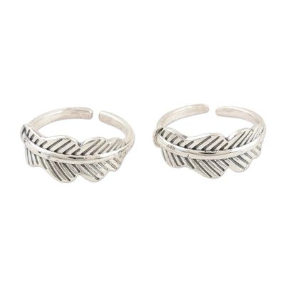 Alternate image for Hand Made Sterling Silver Leaf-Themed Toe Rings Pair Laureate