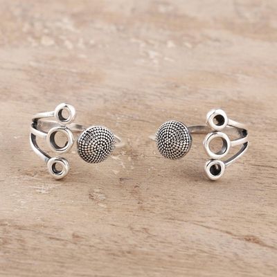 Alternate image for Circle Pattern Sterling Silver Toe Rings from India Pair Gleaming Fireworks