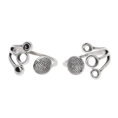 Alternate image for Circle Pattern Sterling Silver Toe Rings from India Pair Gleaming Fireworks