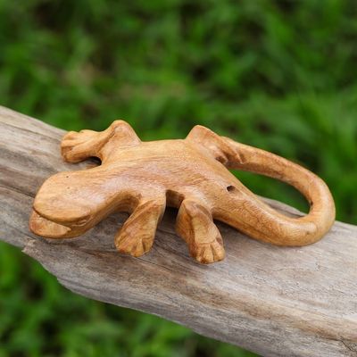 Alternate image for Artisan-Made Raintree Wood Gecko Ocarina Carved in Thailand Gecko Beat