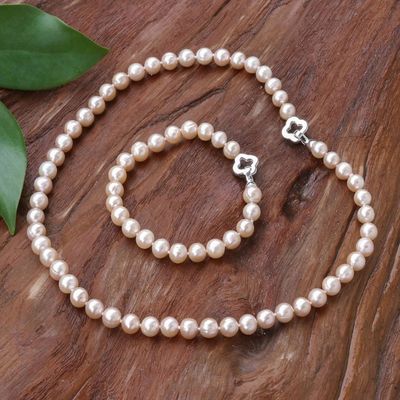 Alternate image for Artisan Crafted Cultured Pearl Jewelry Set Precious Dream in Peach