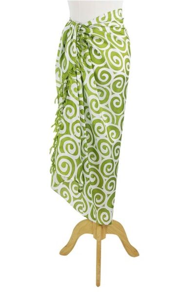 Alternate image for Handcrafted Thai Silk Batik Sarong in Green and White Lime Spiral