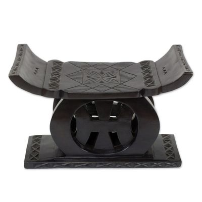 Alternate image for Ashanti throne ottoman Friend