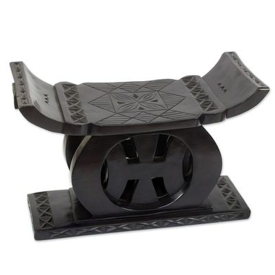 Alternate image for Ashanti throne ottoman Friend