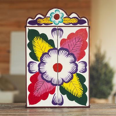 Alternate image for Retablo Chapel of Huamanga