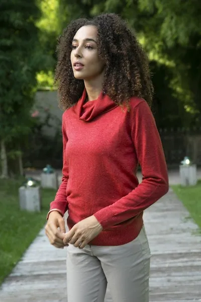 Main image for Knit Cotton Blend Pullover in Solid Red from Peru Red Versatility