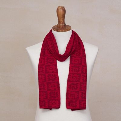 Alternate image for Alpaca Blend Crimson and Cinnabar Scarf Red Paracas Shadows