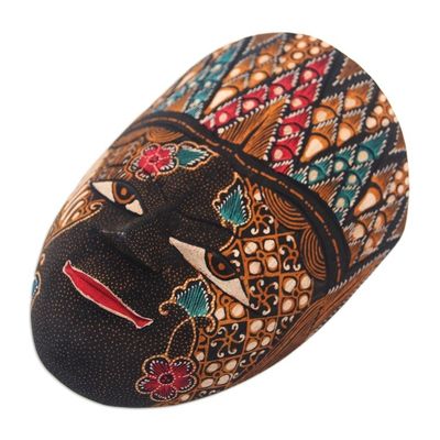 Alternate image for Hand Made Batik Wood Mask from Java Panji Semirang