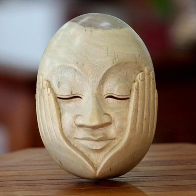 Alternate image for Hibiscus Wood Wall Mask Hear No Evil