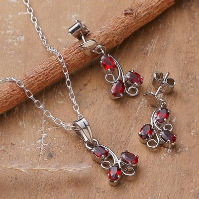 Alternate image for Sylvan 4-Carat Oval Garnet Necklace and Earrings Jewelry Set Passionate Blooms