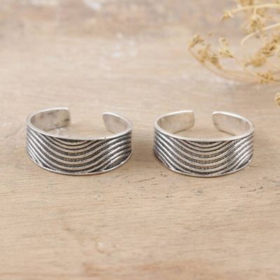 Alternate image for Set of 2 Bohemian Style Sterling Silver Toe Rings from India Wavy Style